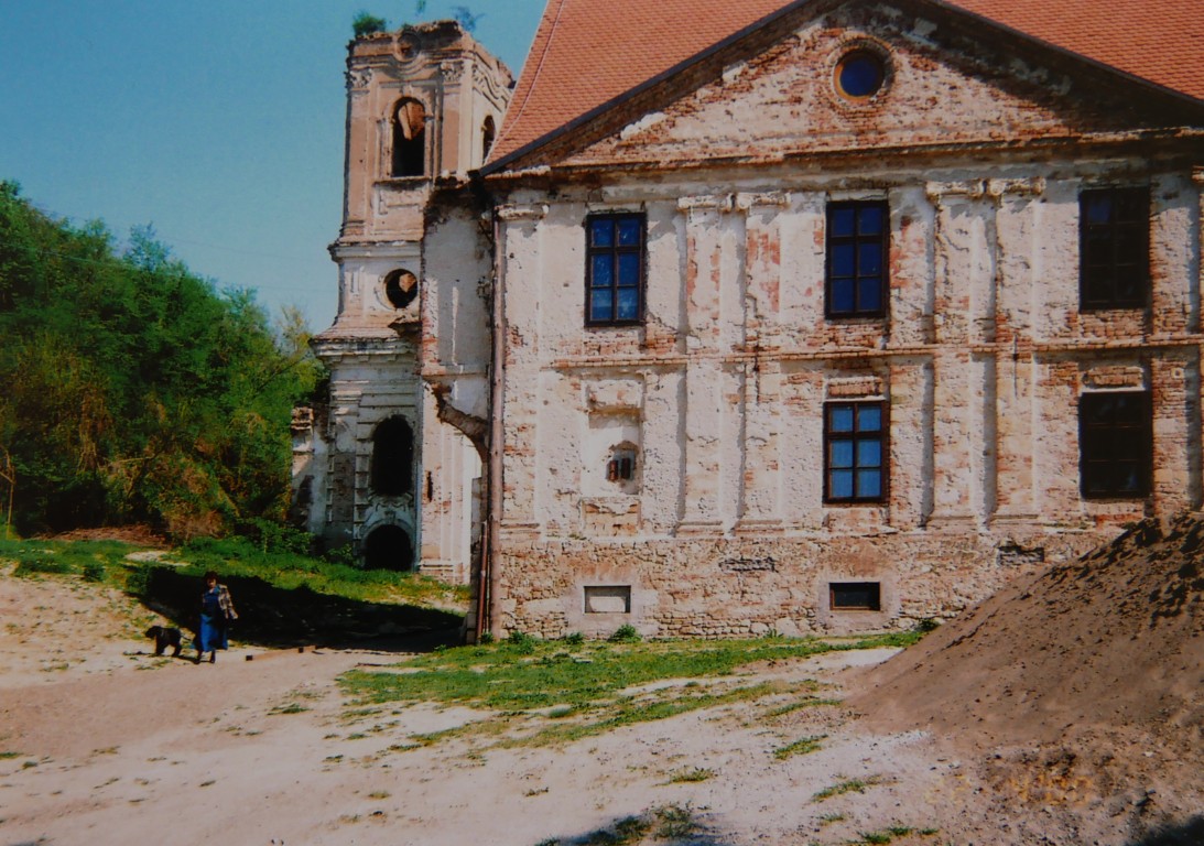 Фотографија из галерије Манастира Кувеждин, 2000 (7)